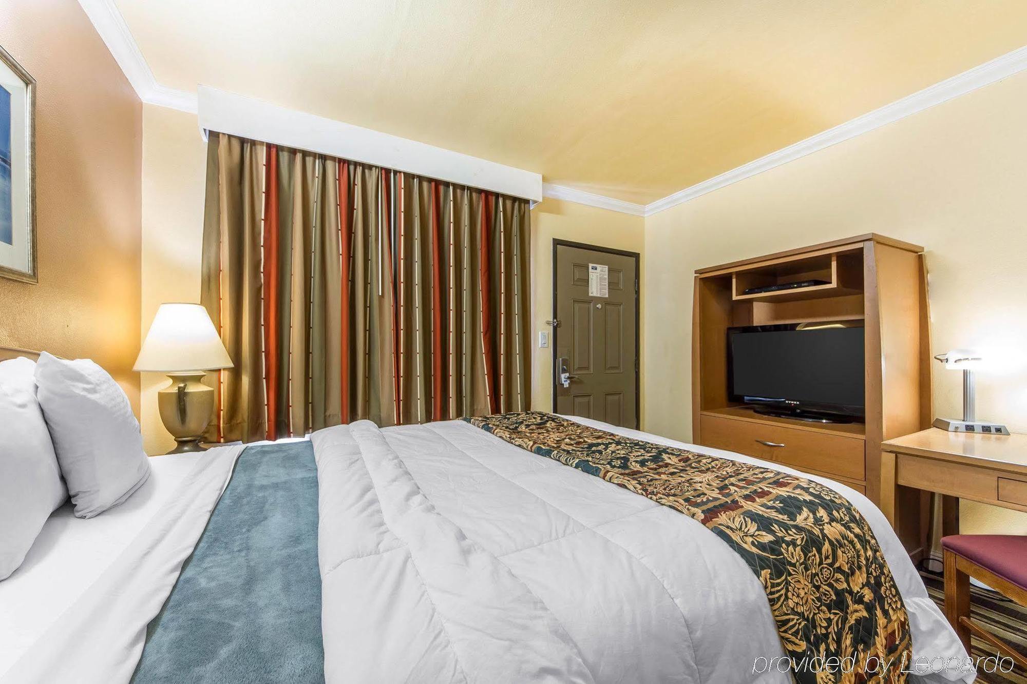 Rodeway Inn & Suites Near The Coliseum & Arena Oakland Eksteriør bilde