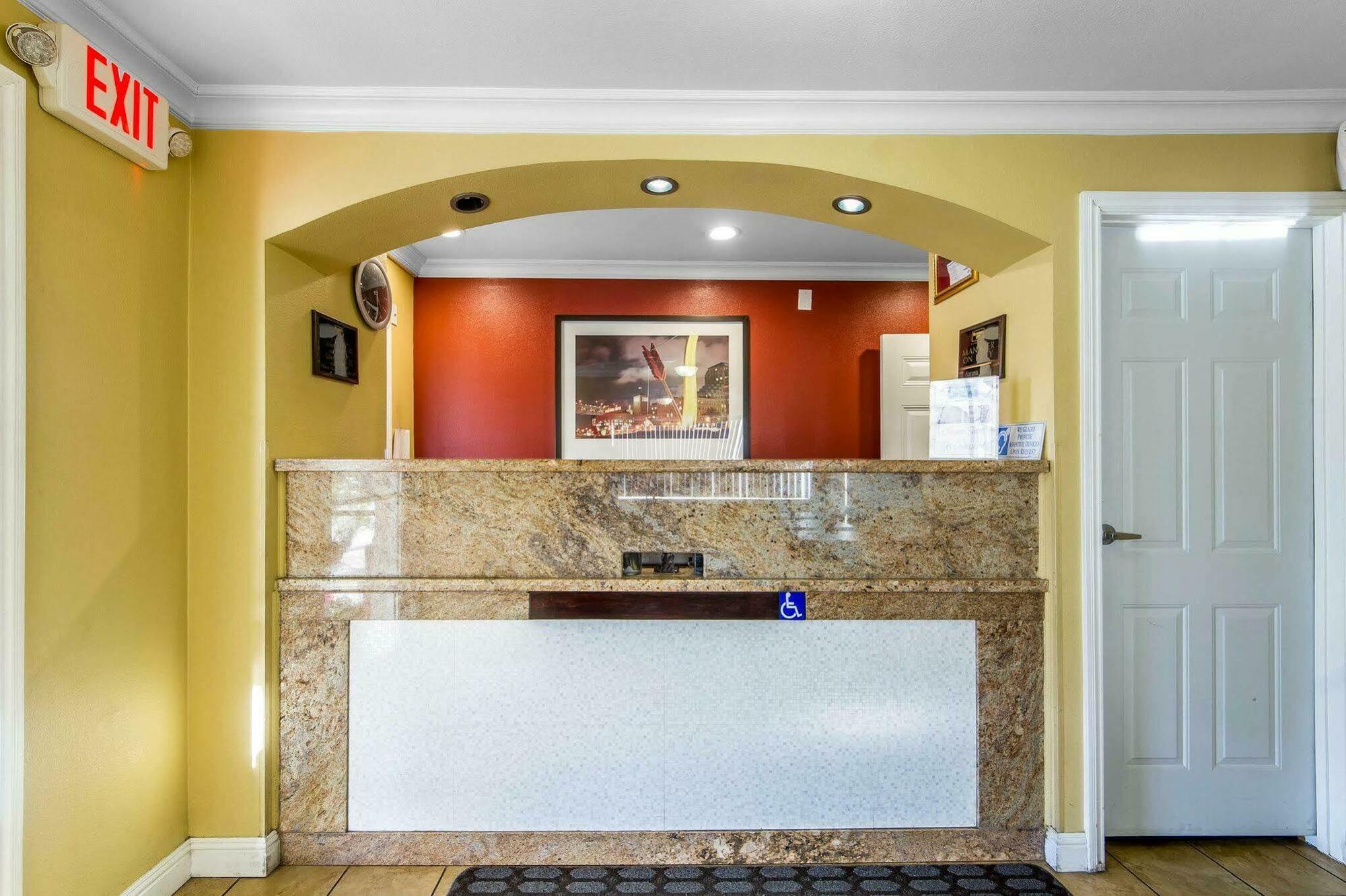 Rodeway Inn & Suites Near The Coliseum & Arena Oakland Eksteriør bilde