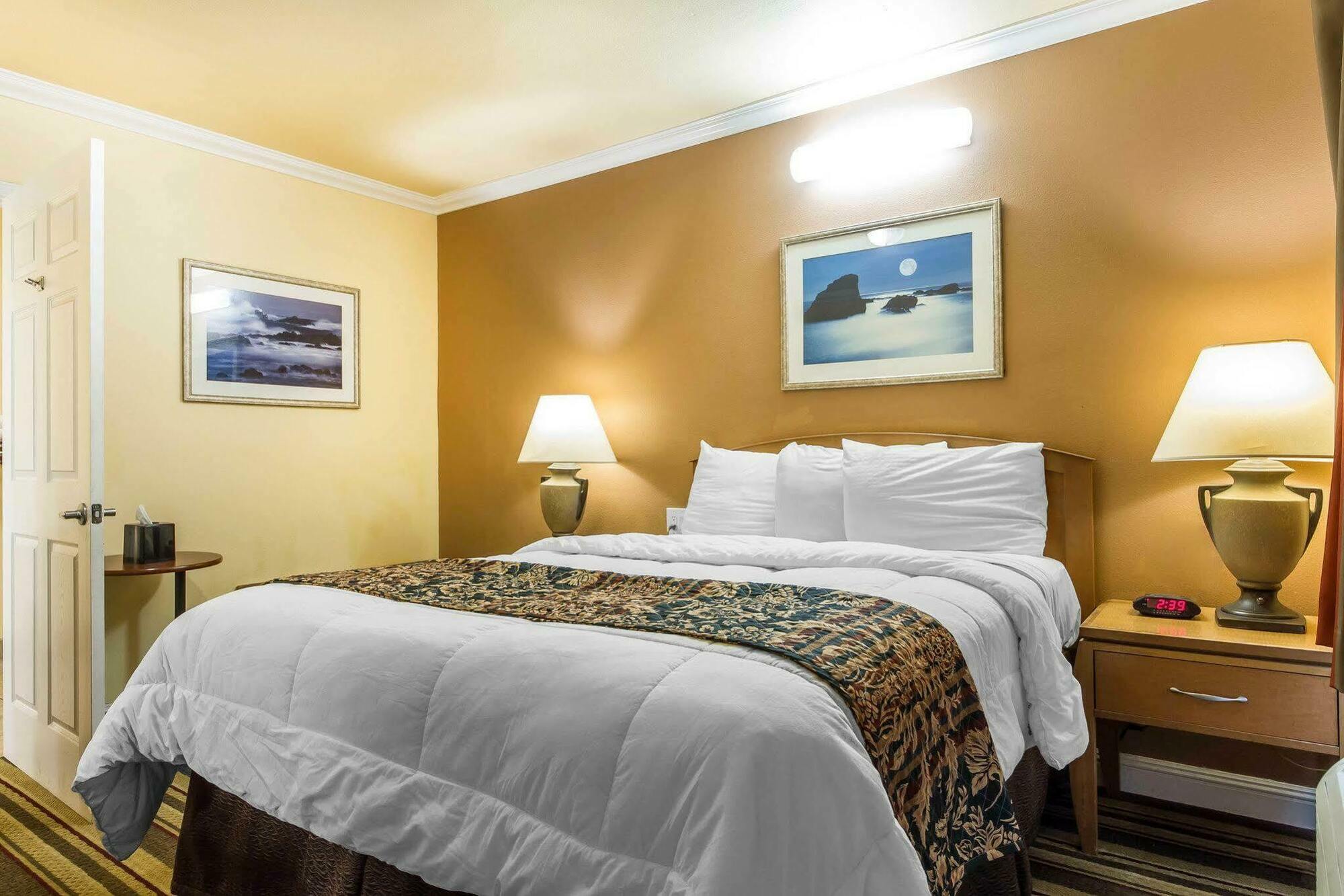 Rodeway Inn & Suites Near The Coliseum & Arena Oakland Eksteriør bilde