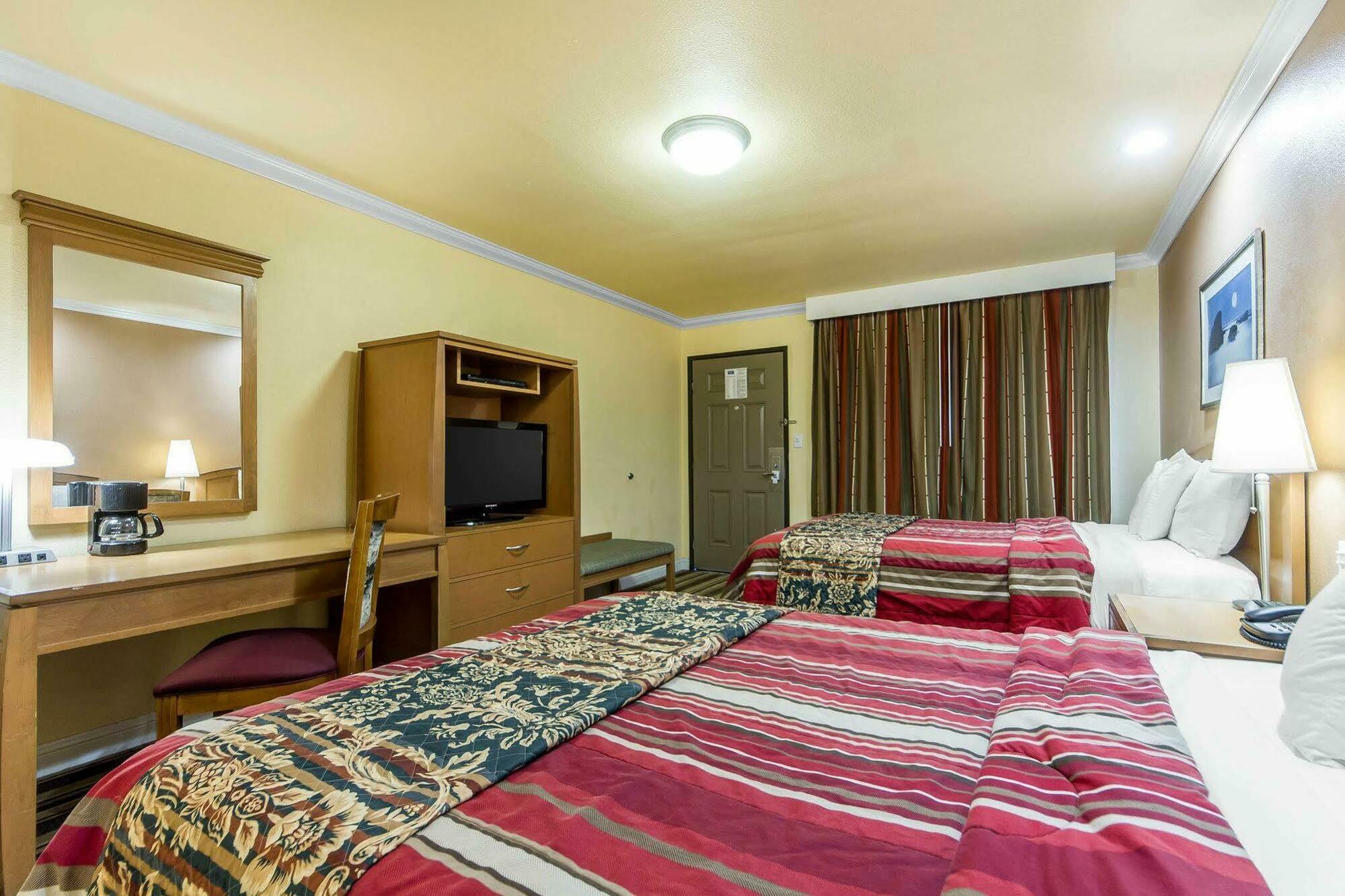Rodeway Inn & Suites Near The Coliseum & Arena Oakland Eksteriør bilde