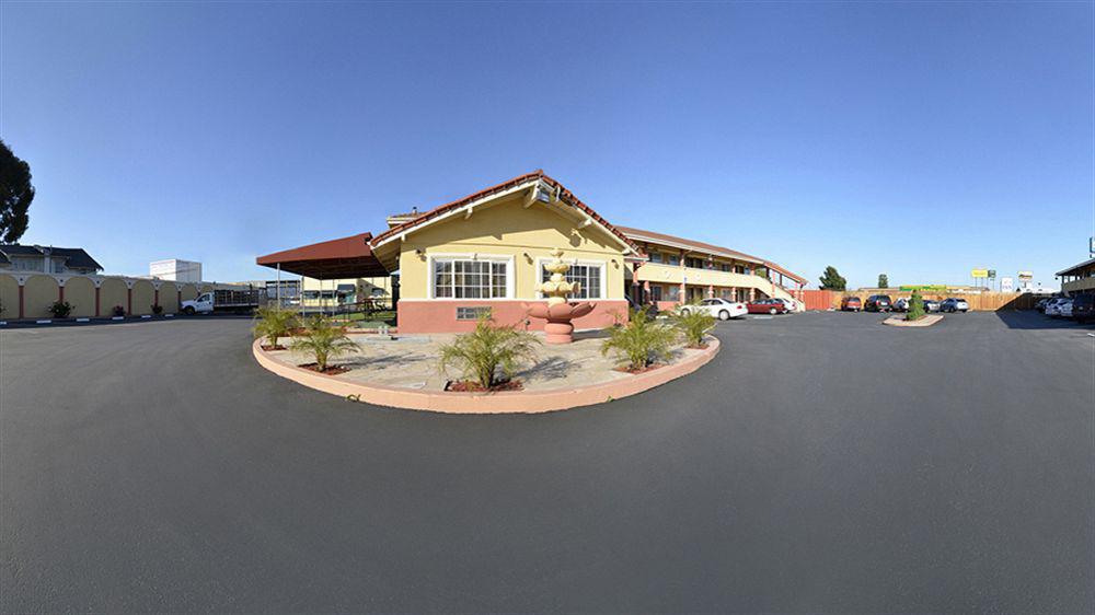 Rodeway Inn & Suites Near The Coliseum & Arena Oakland Eksteriør bilde
